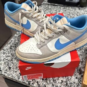 Nike- DUNK LOW RETRO